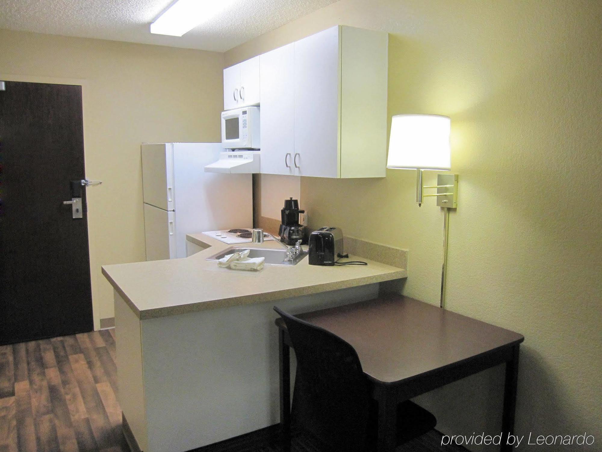 Extended Stay America Suites - Portland - Vancouver Evergreen Ngoại thất bức ảnh